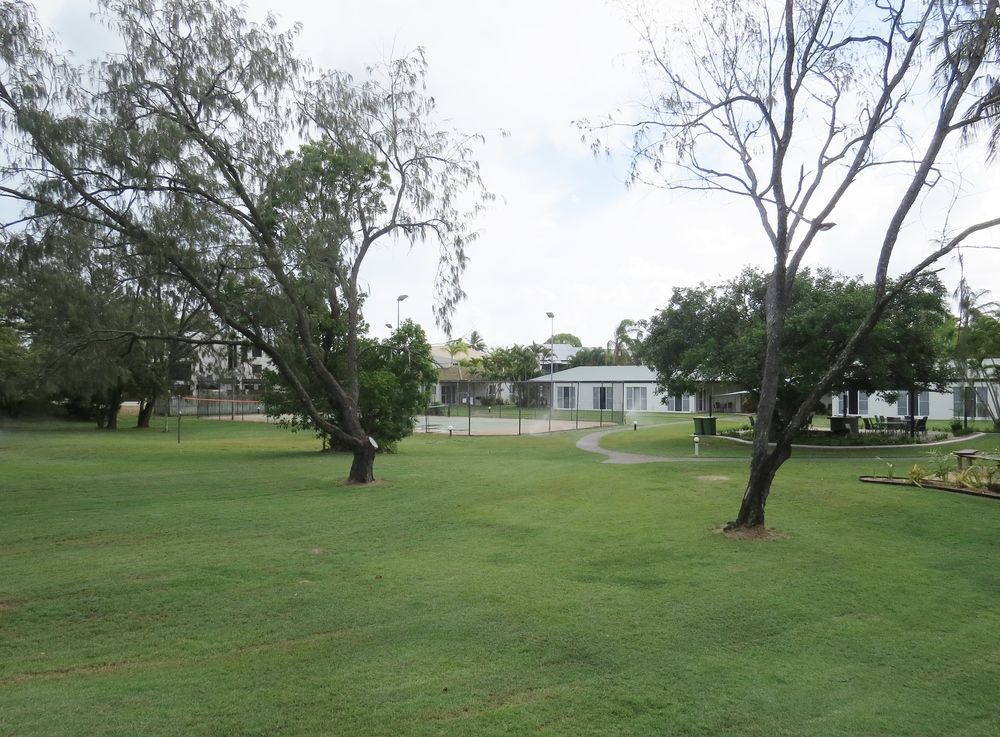 The Shores Holiday Apartments Mackay Exterior photo