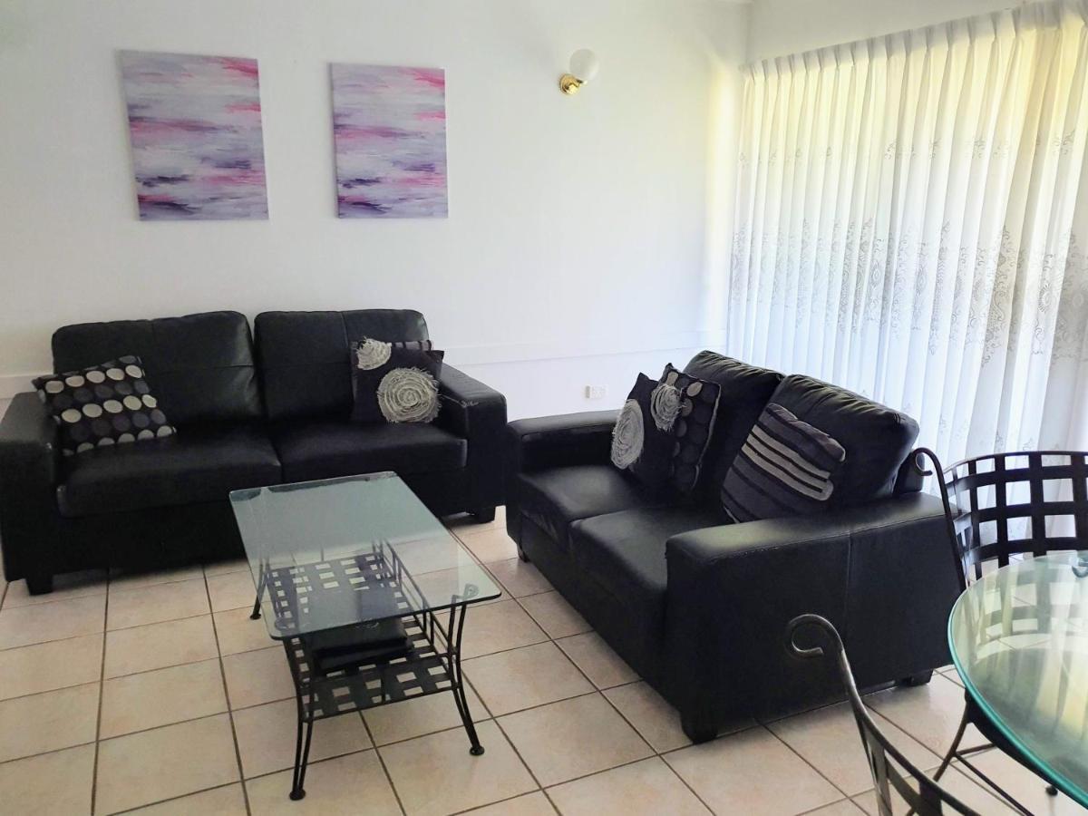 The Shores Holiday Apartments Mackay Exterior photo